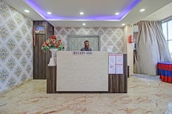 Hotel O City Central, Huzurabad