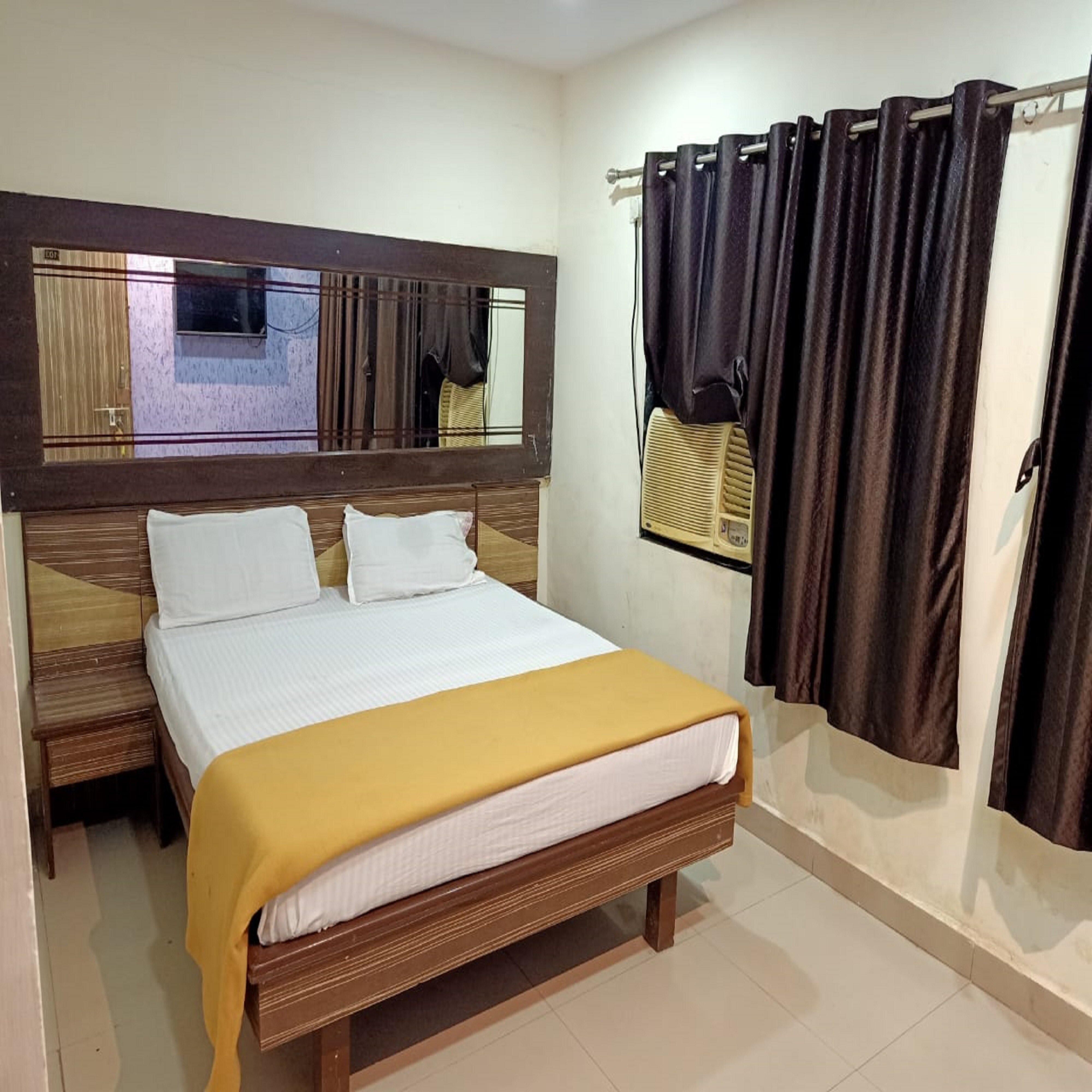 Hotel Shiva 4