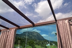 Twin Glass Room - Glenville Hill View Villa, Nandi Hills