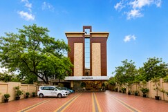 Hotel Sai Jashan Shirdi - Where blessings & comfort meet, Shirdi