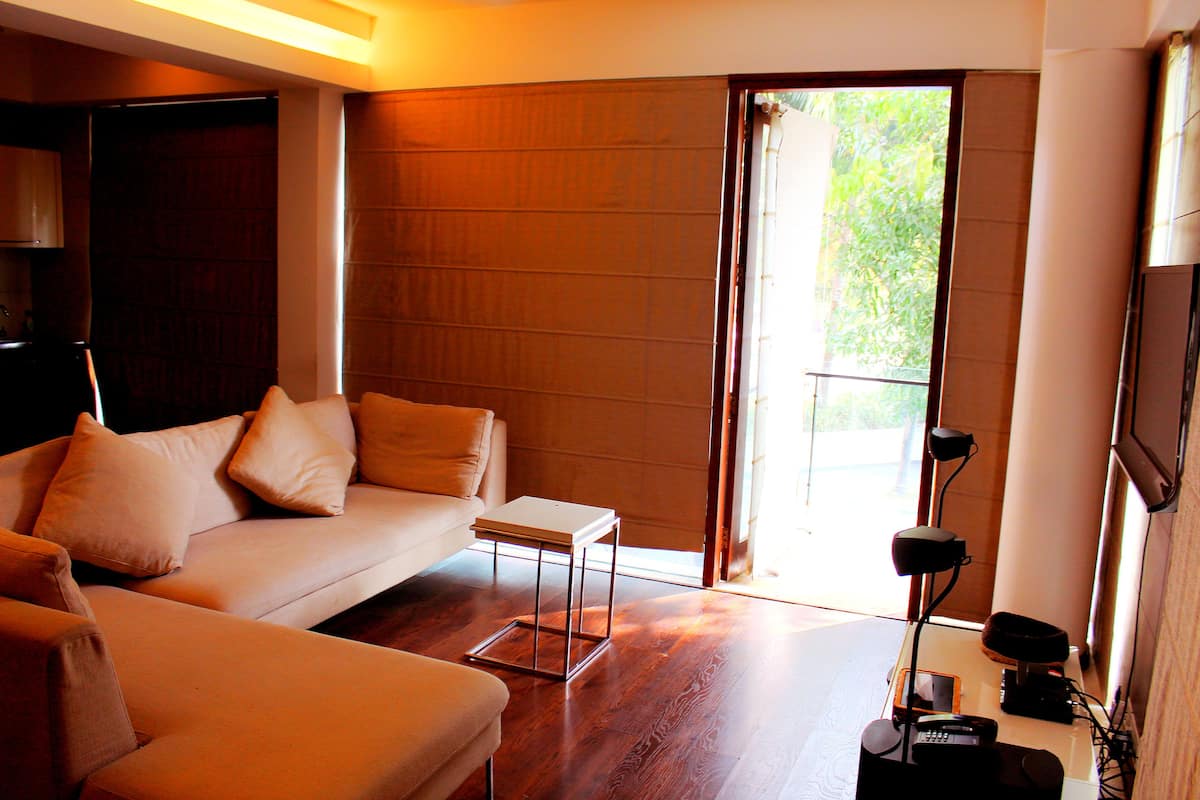 Luxurious 2bhk for Ultimate Holiday Exp - Tap to explore photos