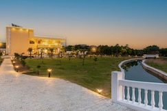 StayVista at Panorama @ BrookVale Manor, Faridabad