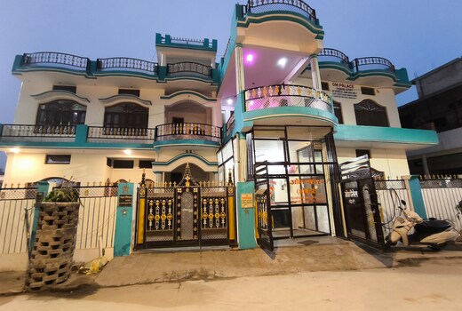 Om Niketan Home Stay Ayodhya Dhaam
