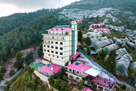 Hilltop Resort