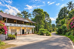 LUNA MUNNAR, Munnar