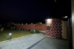 Ghanistha Farms, Chomu