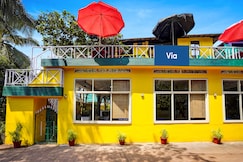 Via Sunshine Beach Resort - Arambol Beach, Goa
