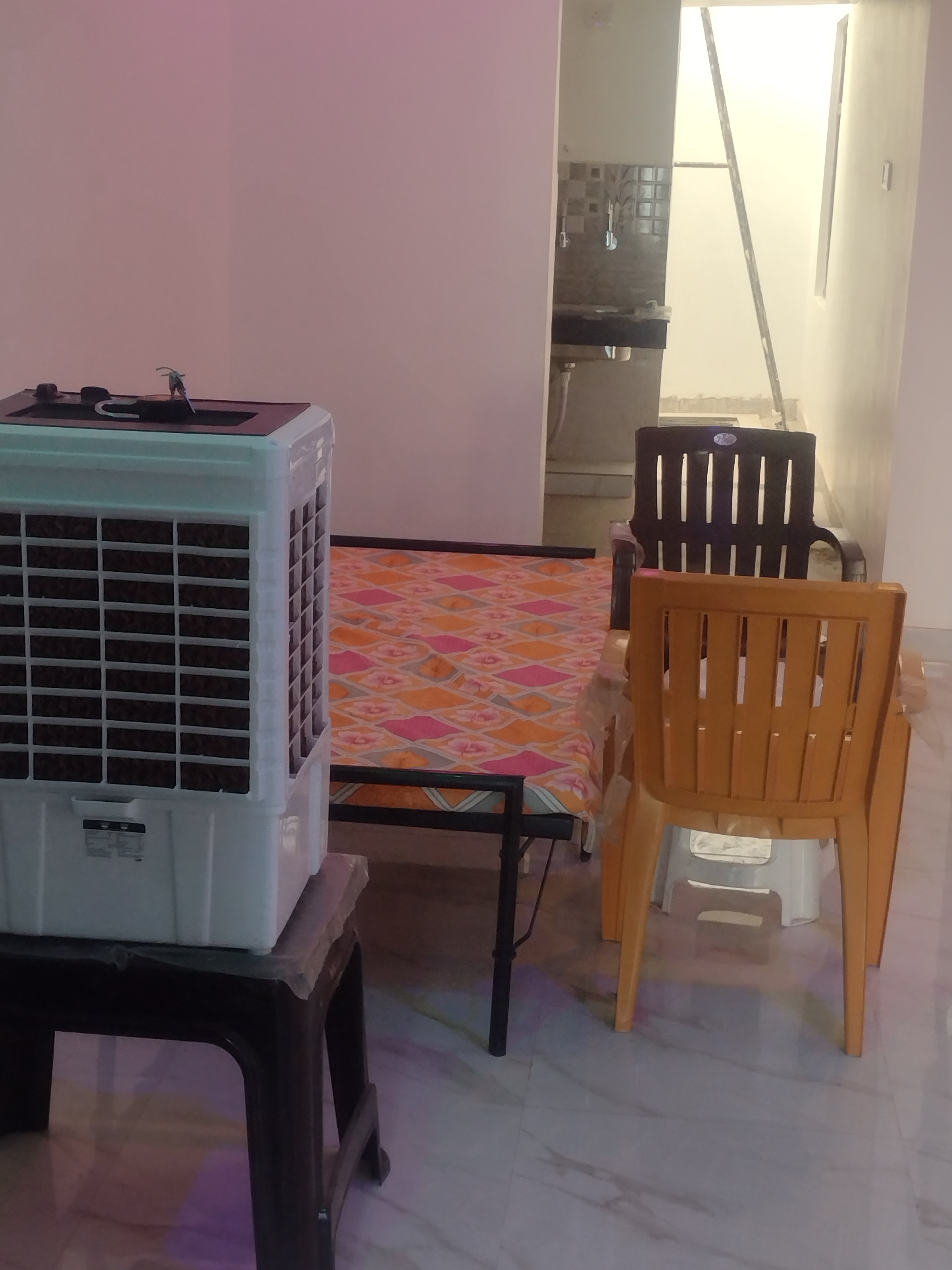 Sanghi Homestay - Tap to explore photos