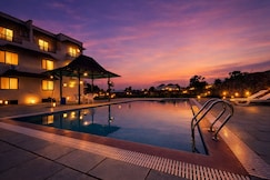 New Royal Orbit Hotel And Restaurant, Udaipur