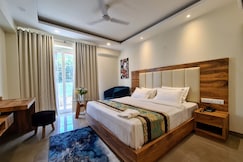 Hotel Golf View Sakura, Gurgaon