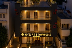 HOTEL  A P S TOWNHOUSE, Prayagraj