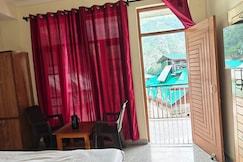 White Mountain By Pahadi Adda, Dharamshala