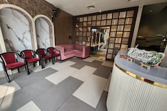 Hotel Madhavam, Vrindavan