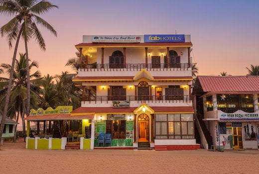 FabHotel Wateredge Beach Resort - 200m from Samudra Beach Park