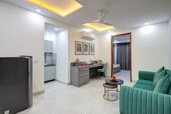 LivRegalia Suites opp Marriott - Huda City Centre, Gurgaon