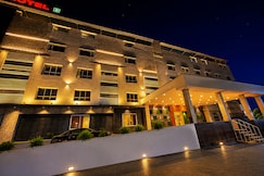 Hotel Jhankar Palace, Chalisgaon