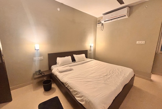 Townhouse Guwahati Airport Formerly Hotel White Lily