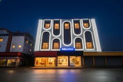 FabHotel Tulip Sarover, Delhi