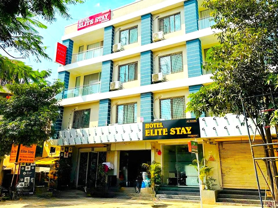Hotel Elite Stay - Tap to explore photos
