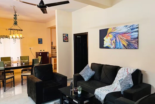 Charter Stays 3BHK Luxurious Flat in Manikonda