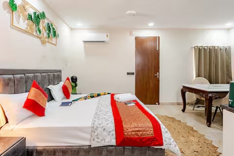 Fortune Home Service Apartment, J-267/1, Studio