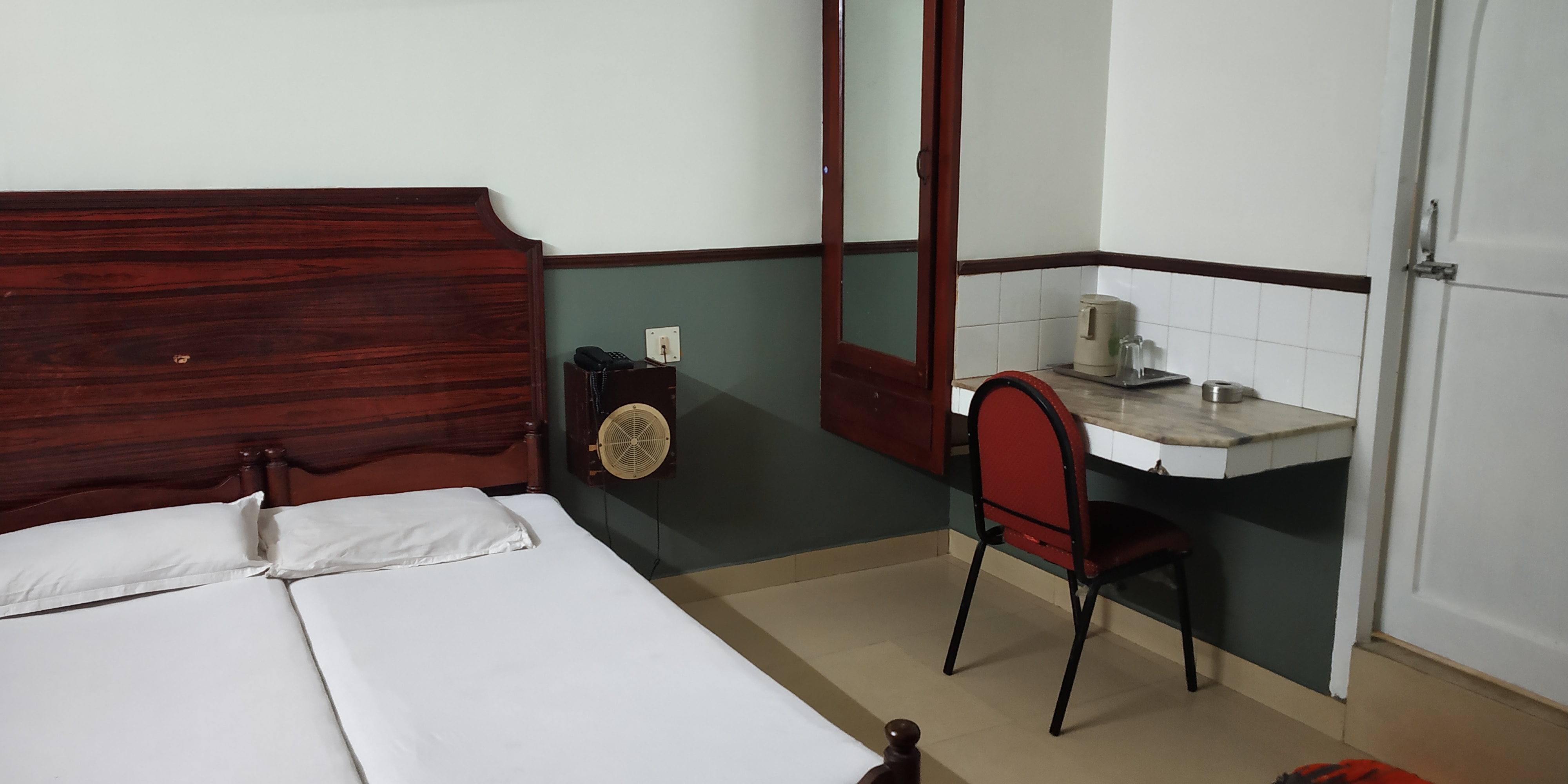 Hotel Dwaraka - The Budget Hotel - Tap to explore photos