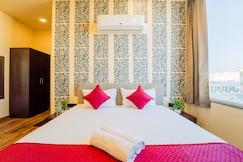 Hotel The Sky Touch -Jaipur, Jaipur