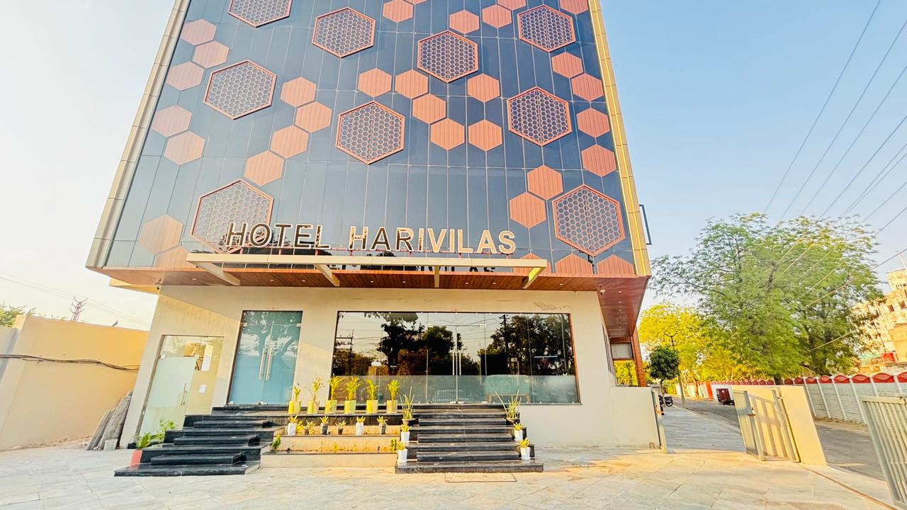 HOTEL HARIVILAS - Tap to explore photos