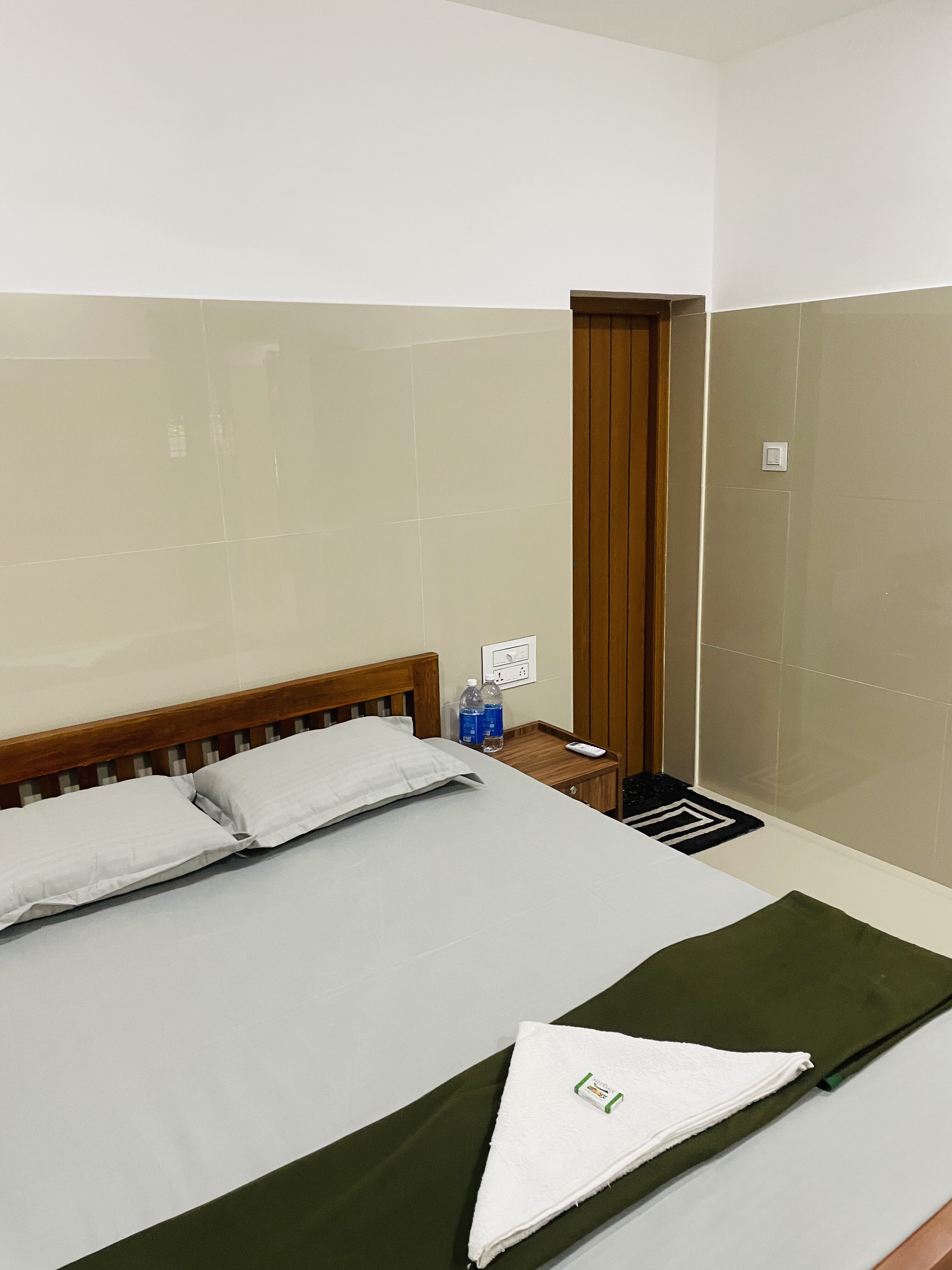Asian Nest One Bedroom Apartment - Tap to explore photos