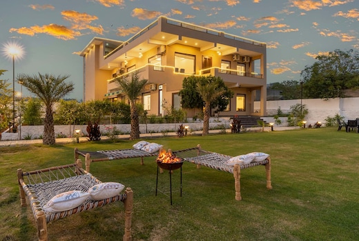 StayVista at BrookVale Manor