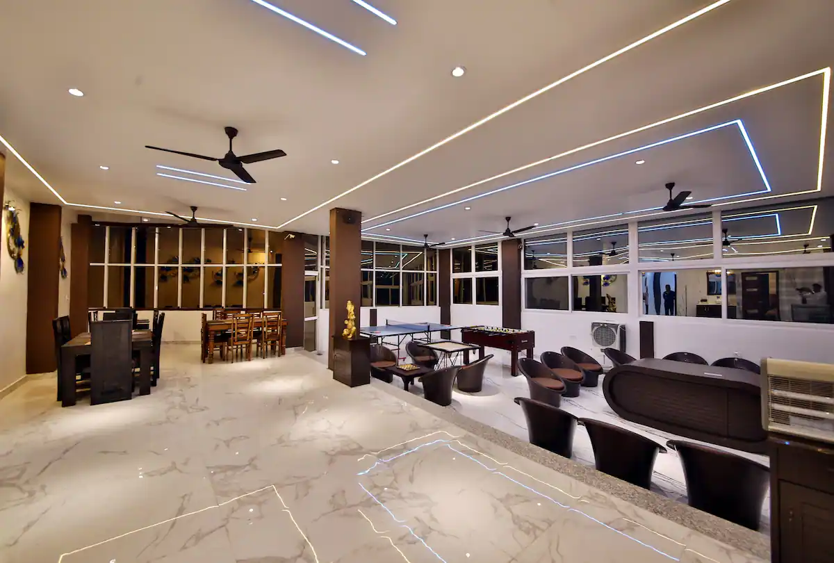 Shri Vyas Homestay- Luxury Villa - Tap to explore photos
