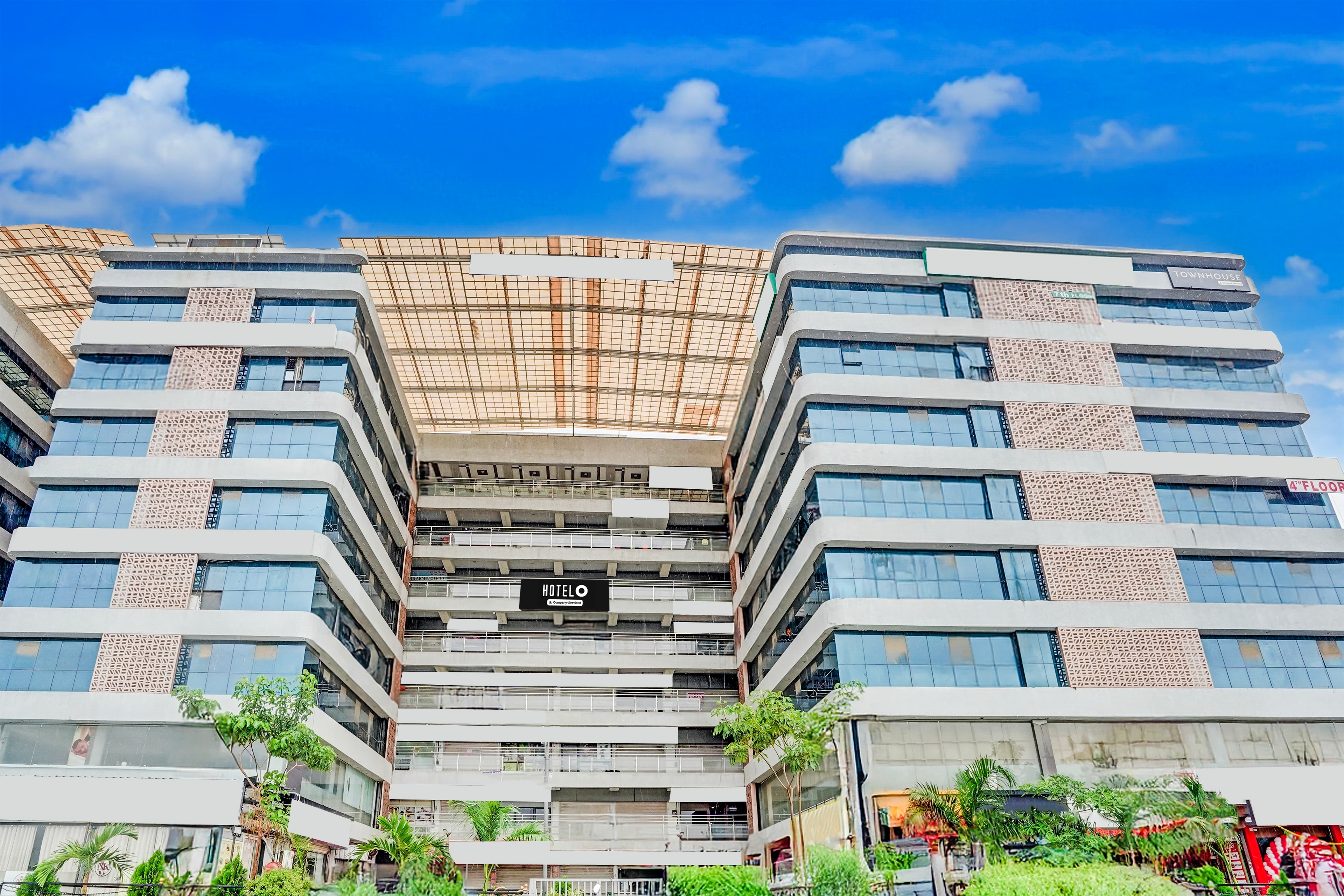 Super Hotel O Naroda GIDC Formerly Yuvraj - Tap to explore photos