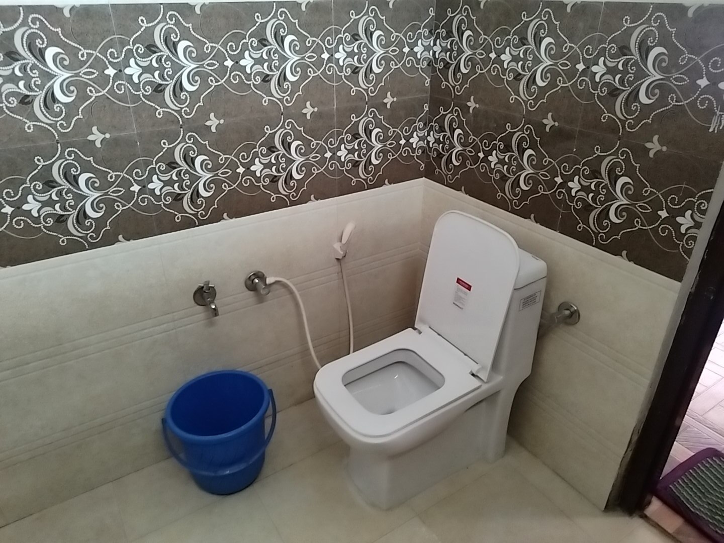 Sanchis Homestay - Tap to explore photos