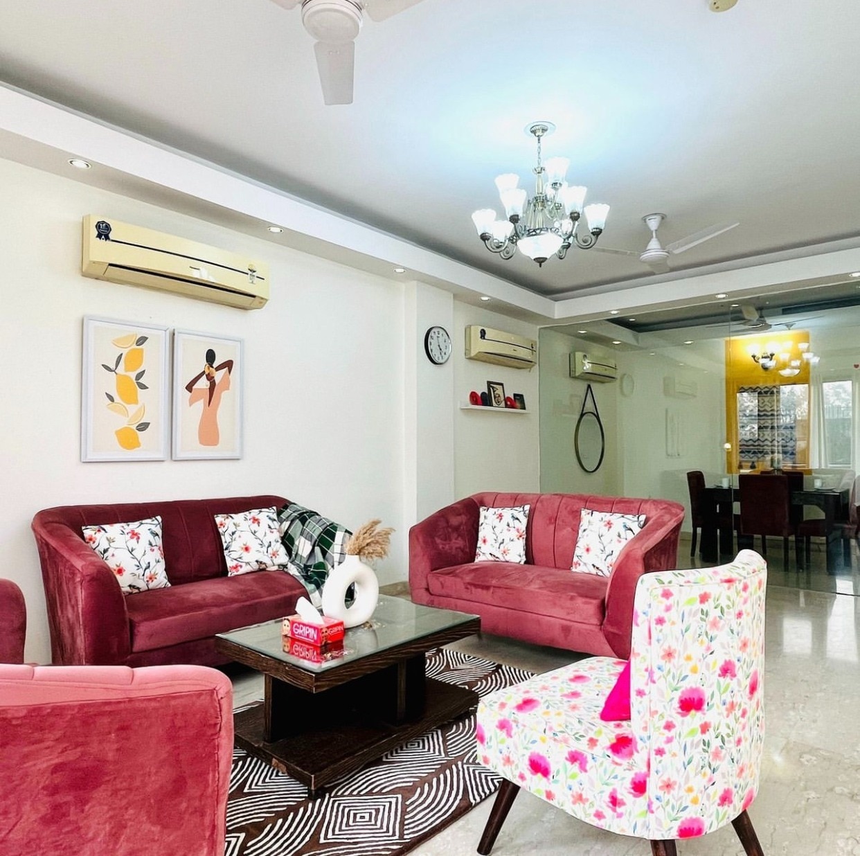 Olive Serviced Apartments Safdarjung Enclave SJE - Tap to explore photos