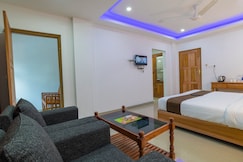 Spice Inn , Thekkady