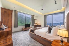 Serene Cloud Villa | 2BHK Kasauli, Kandaghat