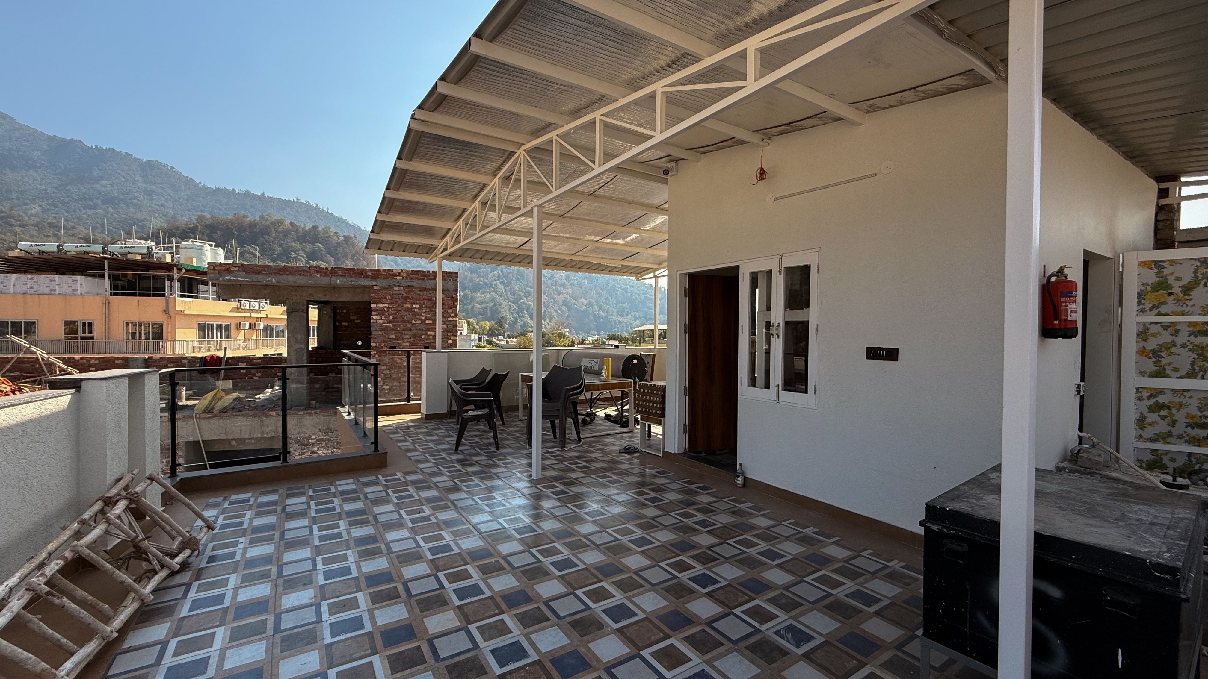 Yes Hotel By The Ganges - Tap to explore photos