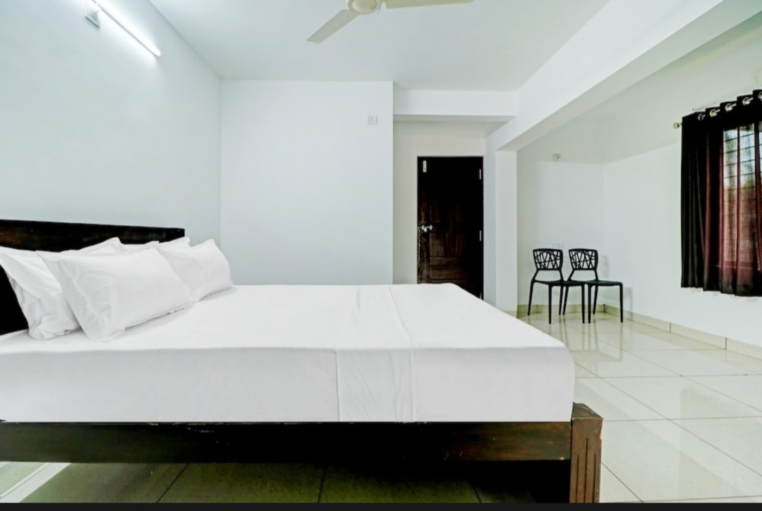 Vardhaman Dhanshala Residency - Tap to explore photos