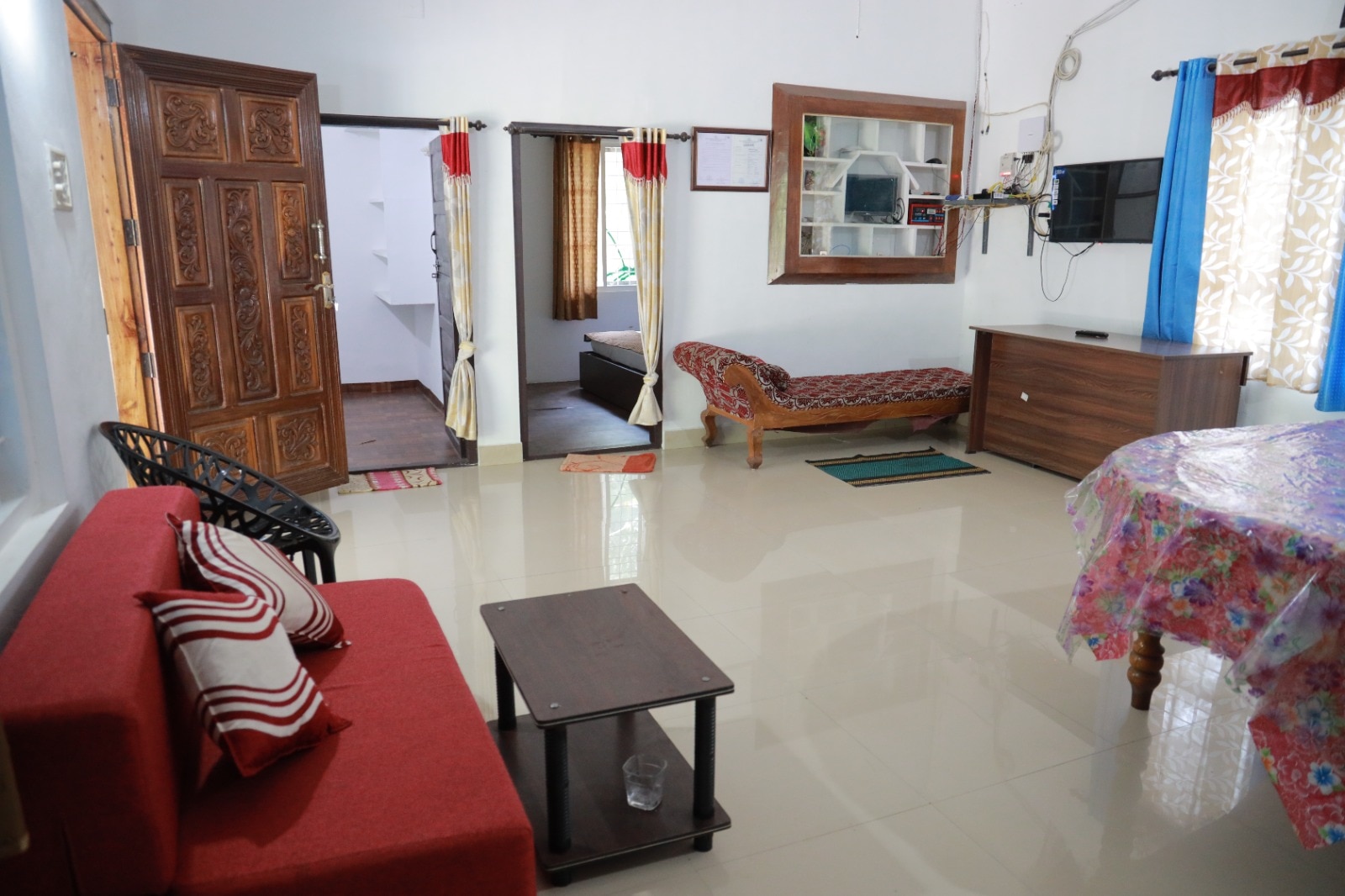 Noble Homestay - Tap to explore photos