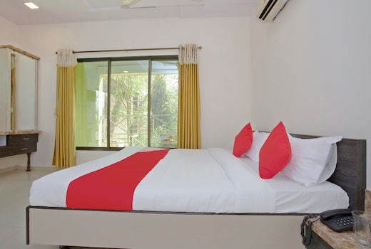 Hotel O Capital O Sai Icon Residency