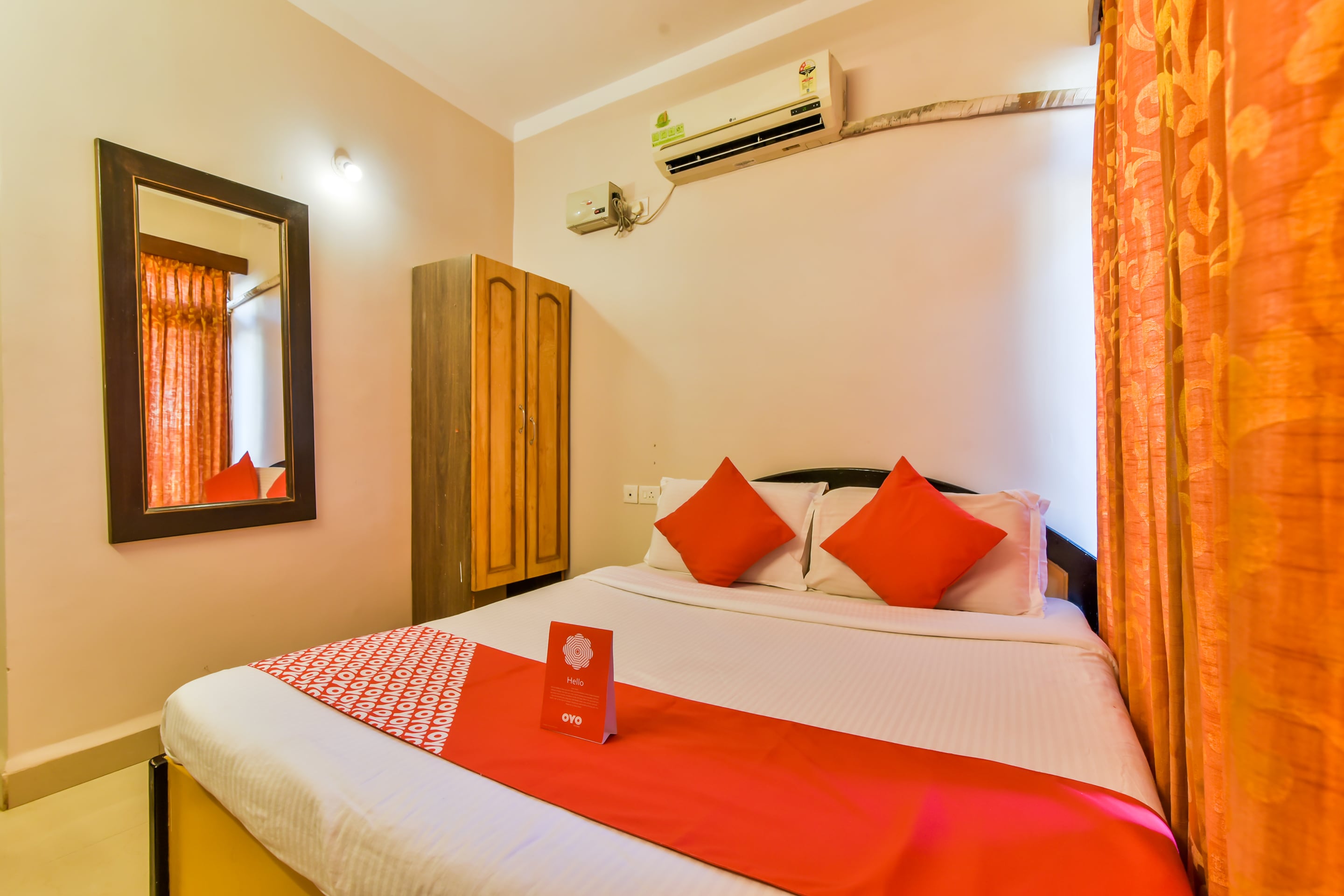 Hotel O 4 Pillar's Near Immaculate Conception Church - Tap to explore photos