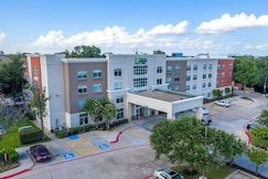 Holiday Inn Express & Suites ARLINGTON NORTH , Tarrant