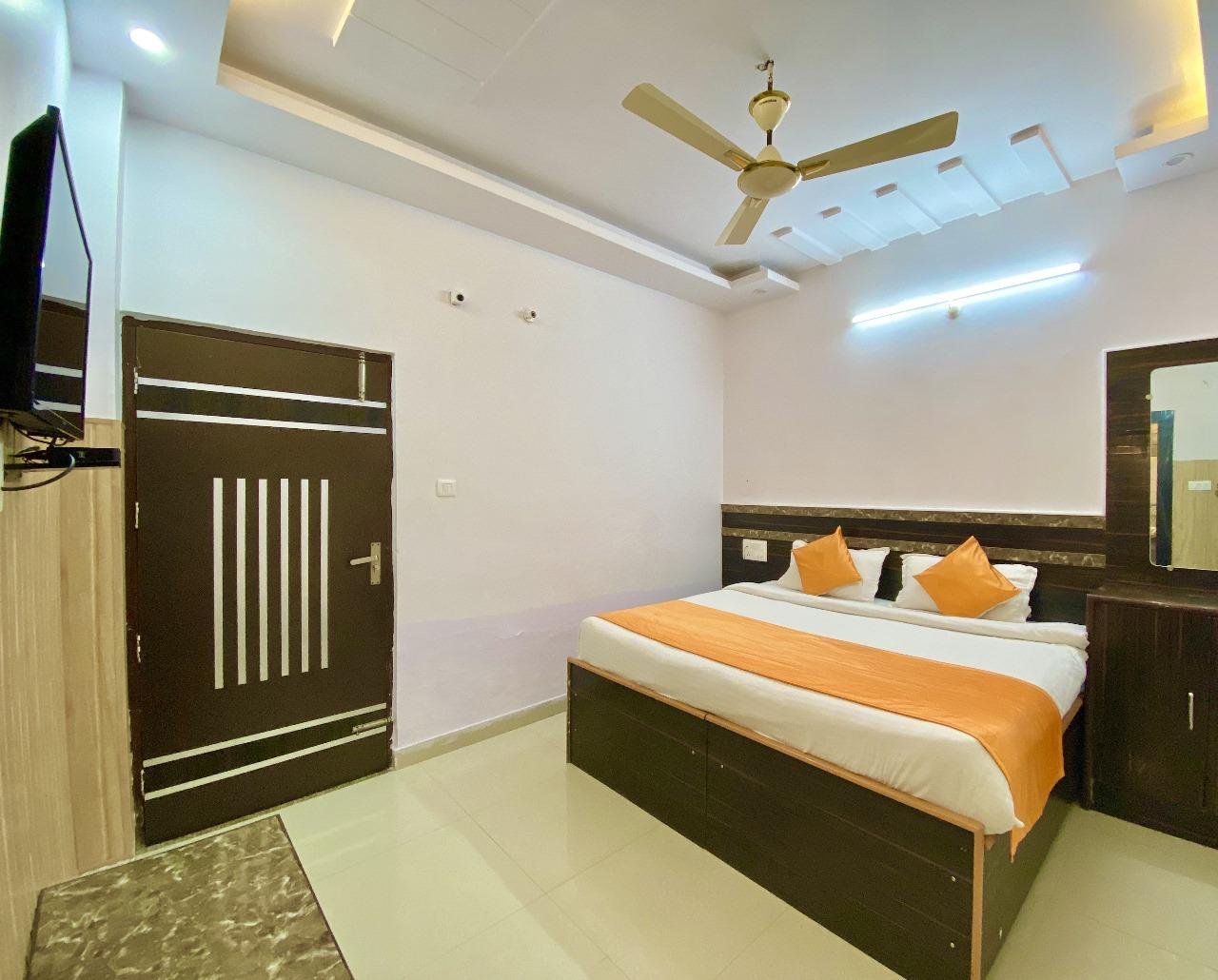 Hotel Tapovan Retreat - Tap to explore photos