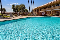 Best Western Apricot Inn, Fresno