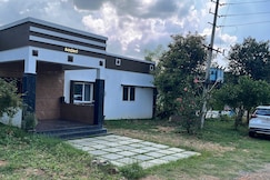 Sindoora Greens Private Farmhouse with Pool, Magadi