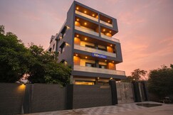 FabExpress Vibe, Noida
