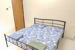 Leo's Den 1BHK in Ratnagiri City, Devrukh