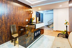 Super Hotel O Golden Inn, Ghaziabad