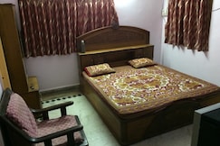 Durga Bed and Breakfast, Ankleshwar