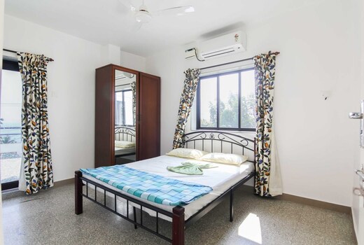 Do Mar residency
